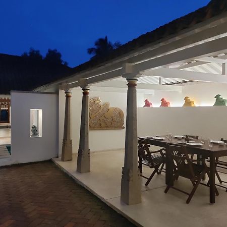 Mangala Heritage By Luxunlock Private Villas Tirukkannapuram Exterior foto