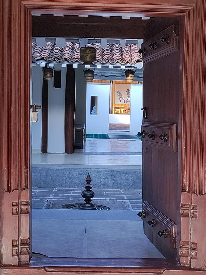 Mangala Heritage By Luxunlock Private Villas Tirukkannapuram Exterior foto